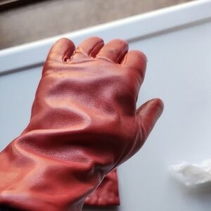 Women's Red Leather Glove